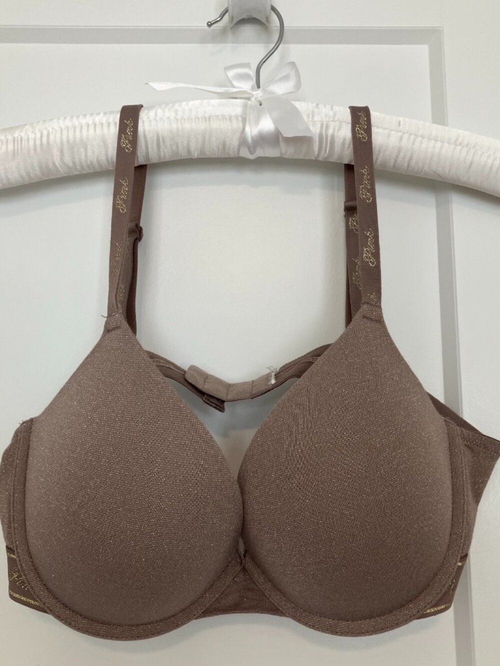 PINK by Victoria's Secret T-Shirt Push-Up Bra 36C (Mocha Brown)
